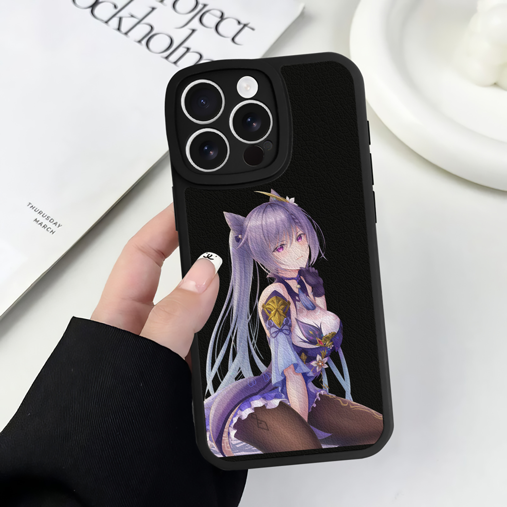 げんし神 刻晴 こくせい genshin Kokusei 【iPhone 16シリーズ対応】シリコンスマホケース（レザー調） 材質：シリコン